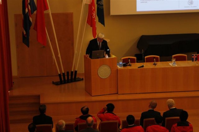 Hjálmar Hannesson, Icelands senior Arctic official, at the symposium.